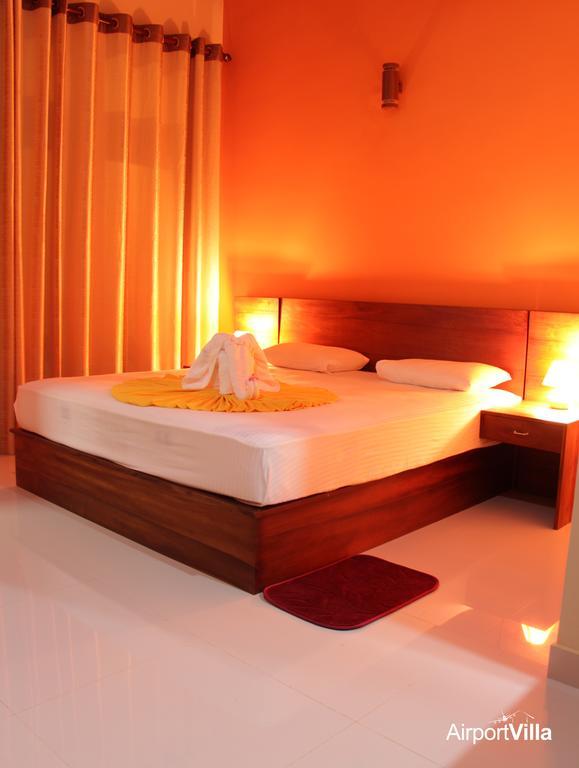 Airport Villa Katunayaka Room photo